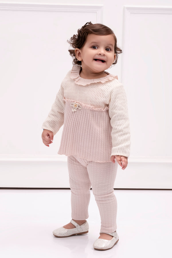 ALICE 2-PIECE CROCHETED SET WITH RUFFLED COLLAR